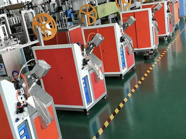 Advantages and innovations of pipe cutting machine 